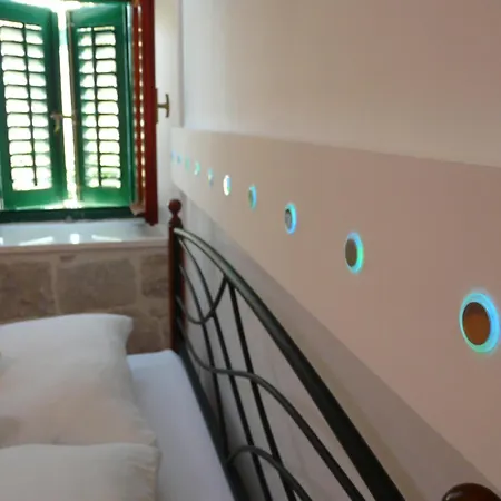 Guest house House Sandra 2